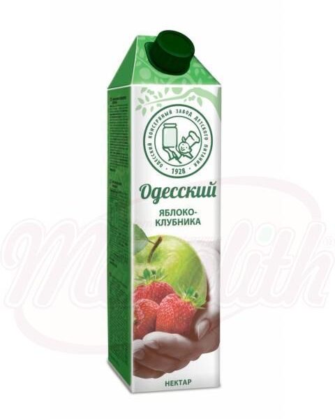 Apfel-Erdbeer-Fruchtgetränk