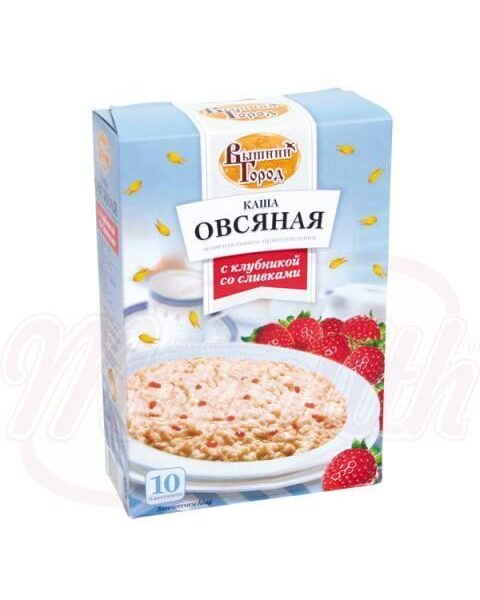 Каша овсяная с клубникой и сливками